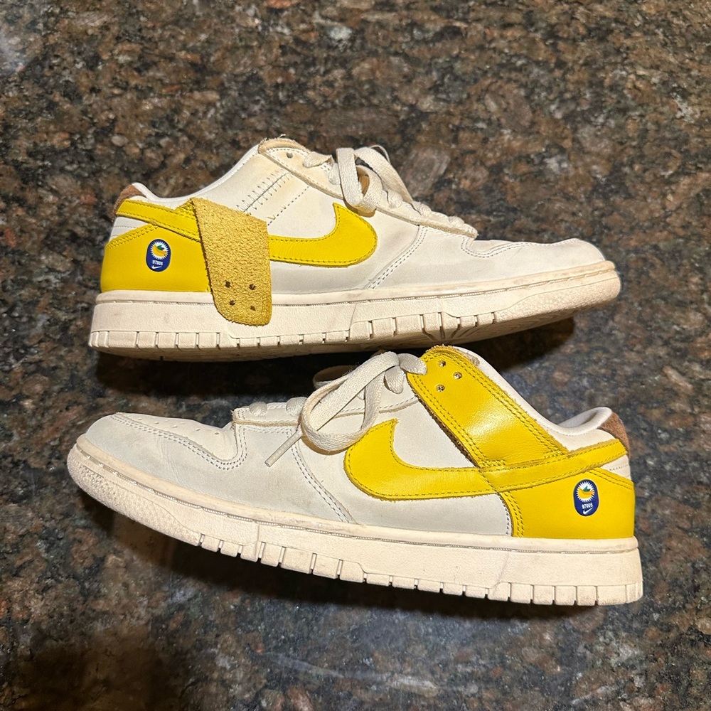 Nike Dunks - Low ‘Banana’
